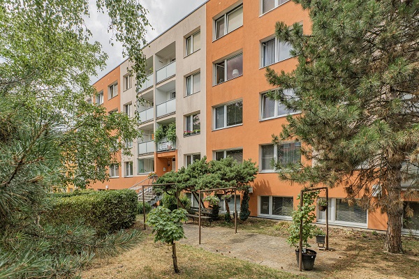 Prodej bytu 2+kk v osobním vlastnictví 51 m², Praha 4 - Modřany